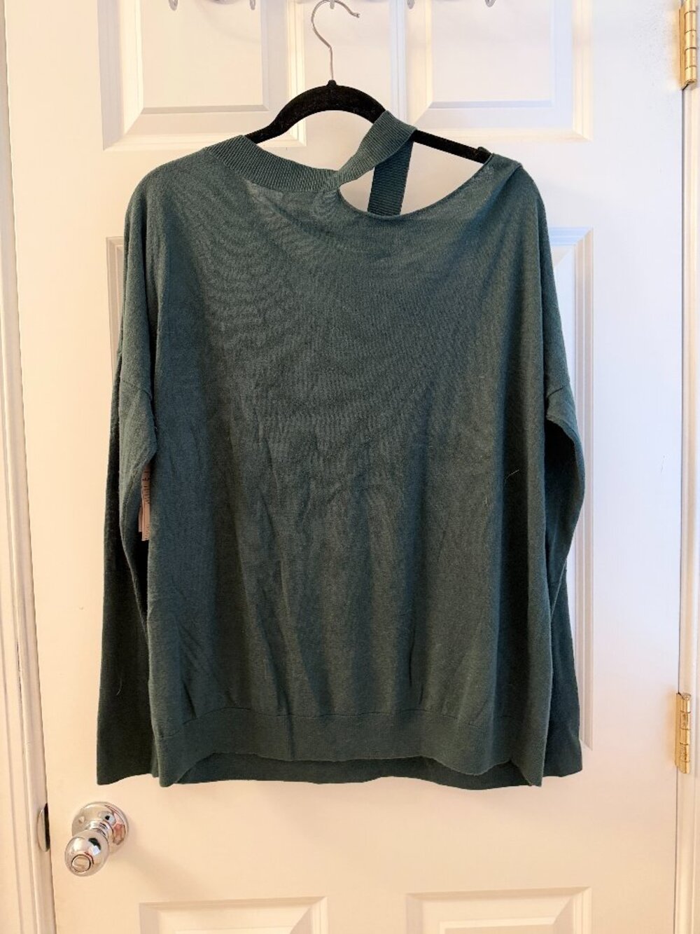 Melrose and Market Green Long Sleeve with Shoulder Cut-out, XL, NEW WITH TAGS